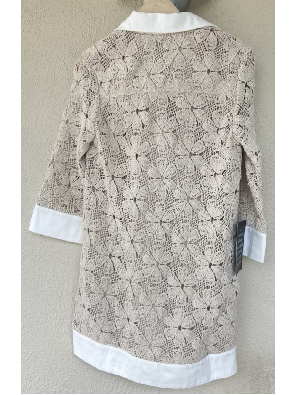TUCKERNUCK Tan Crochet Collier V Neck Mini Dress Beach Vacation Resort Coastal - Picture 11 of 14
